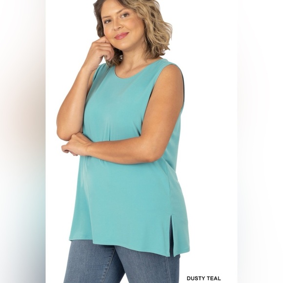 New🎉2 for $20 Plus Size Dusty Teal Sleeveless Split Hem Women Top Size 1X 2X 3X - Picture 1 of 4